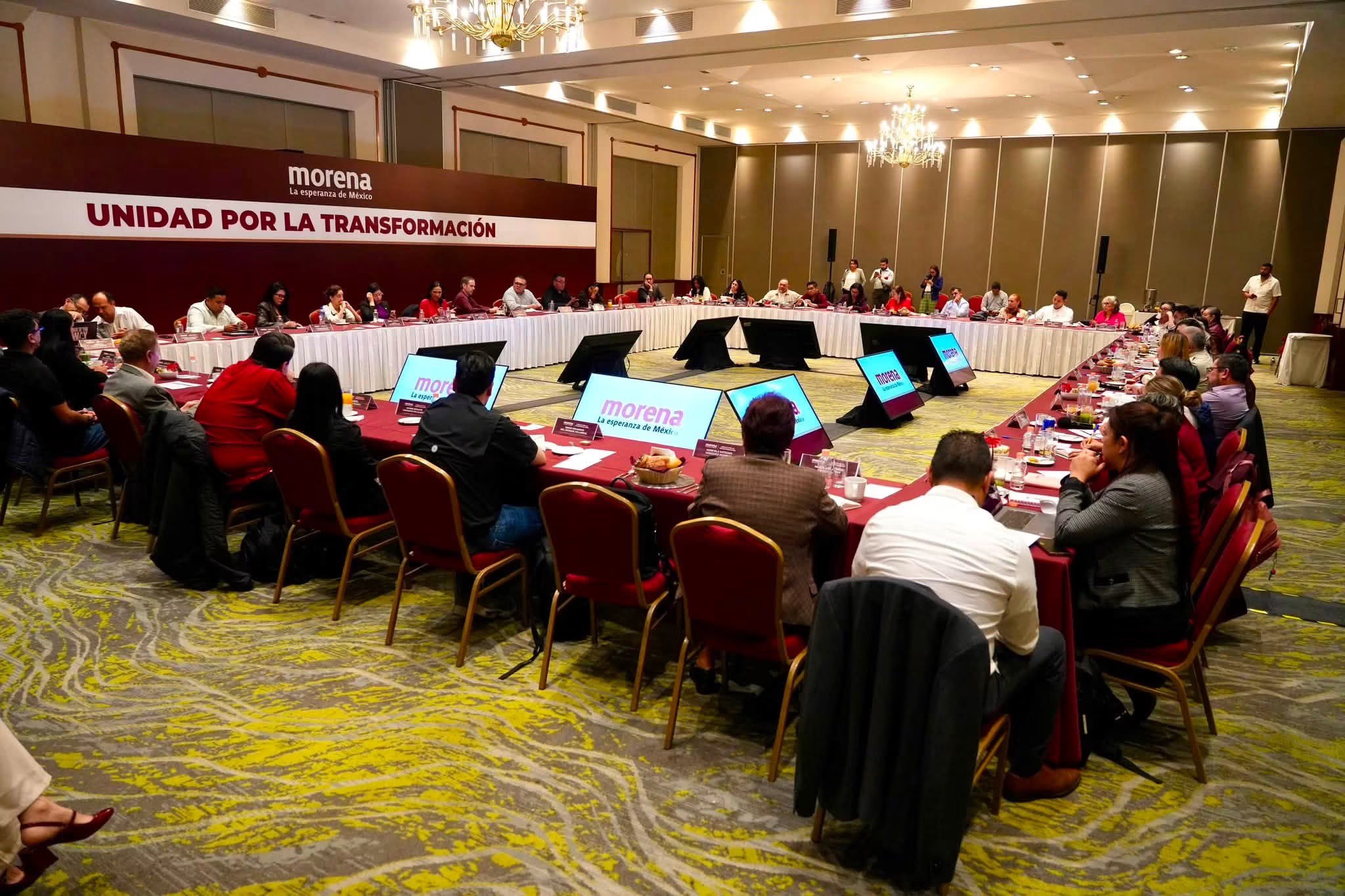 Morena Puebla publica calendario para definir coordinaciones rumbo a 2027; Olga Romero pide esperar convocatorias