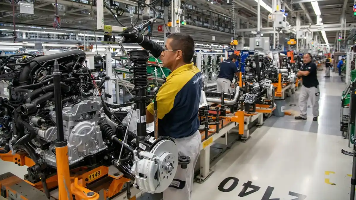 Efecto multiplicador: Red Mexicana de Franquicias prevé hasta 4 mil despidos en proveedoras por recortes de Volkswagen en Puebla