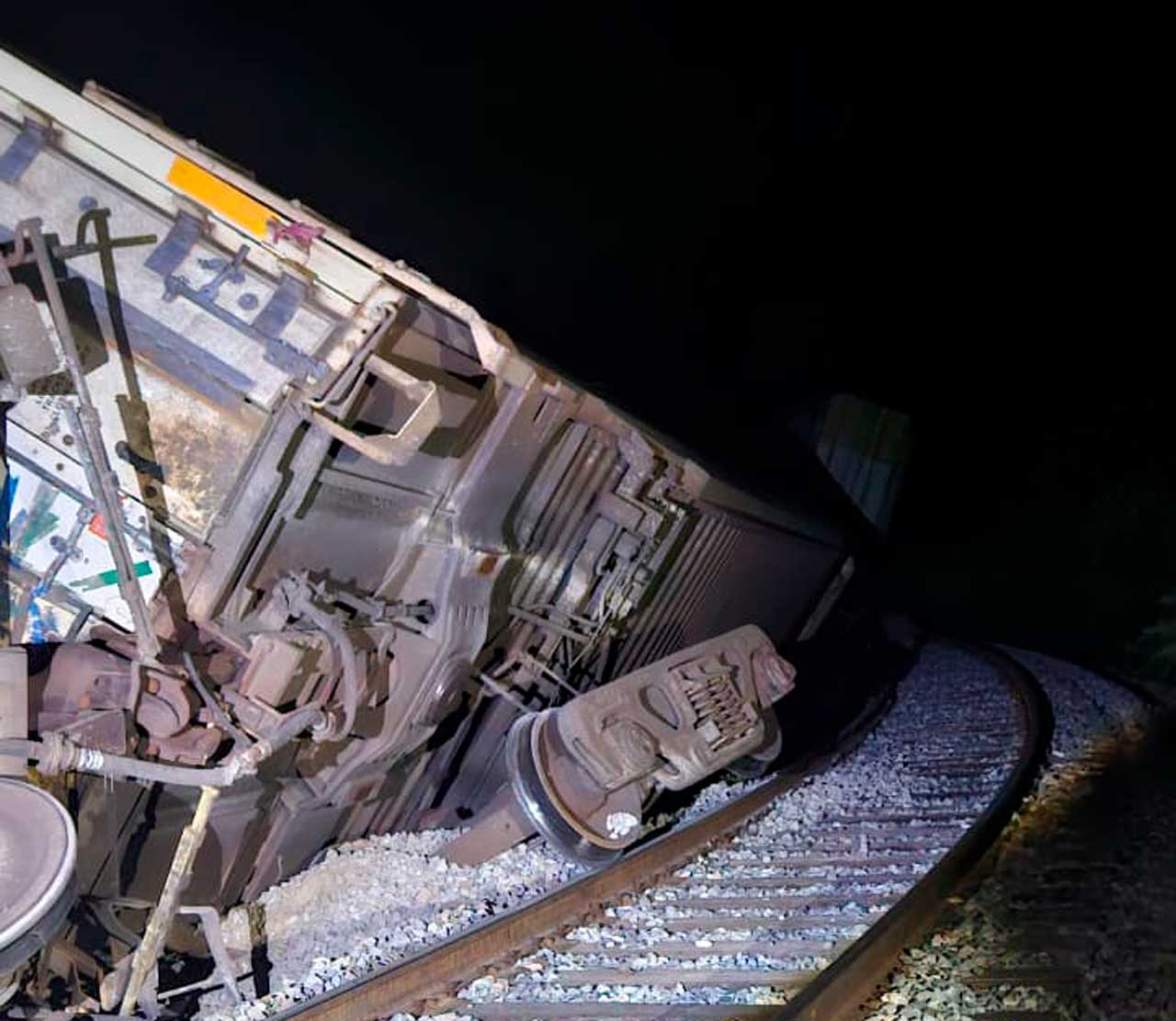 Tren Interoceánico se vuelve a descarrilar en Oaxaca; Semar reporta que no hubo personas lesionadas