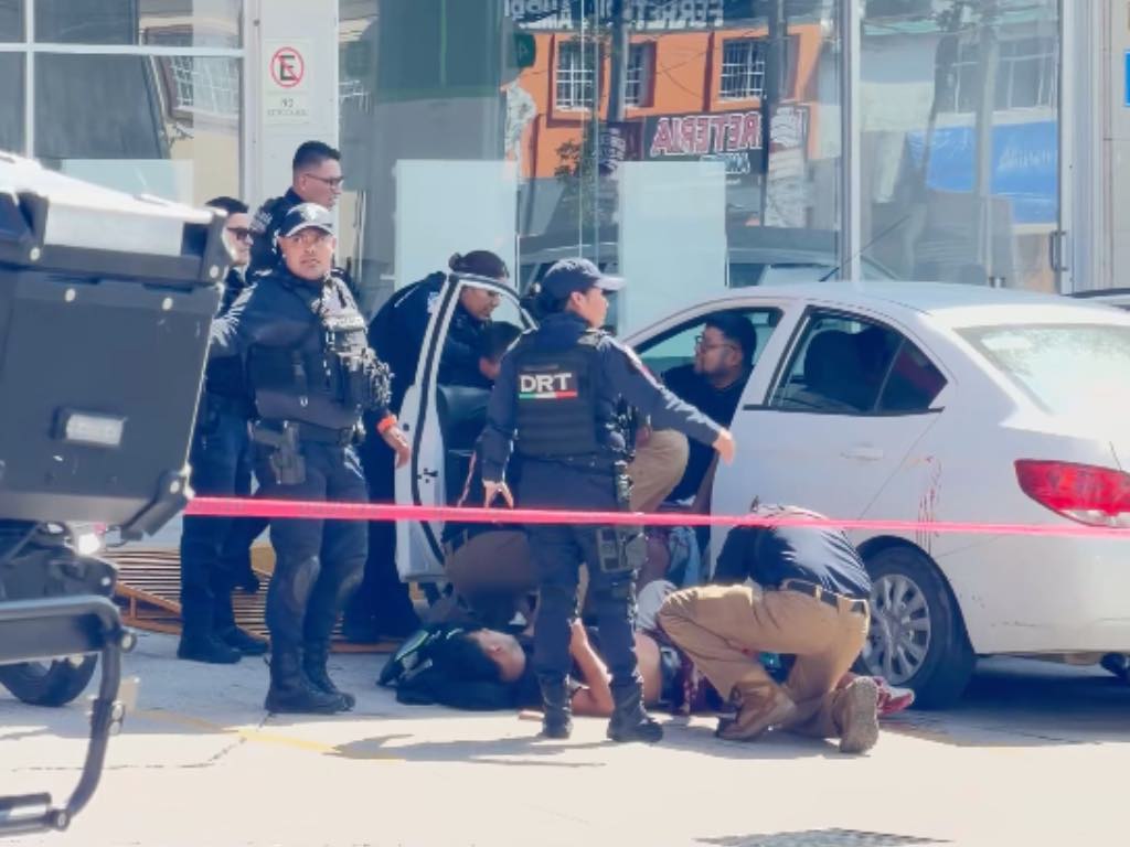 Balean a tres hombres tras presunto asalto a cuentahabientes en la colonia La Paz