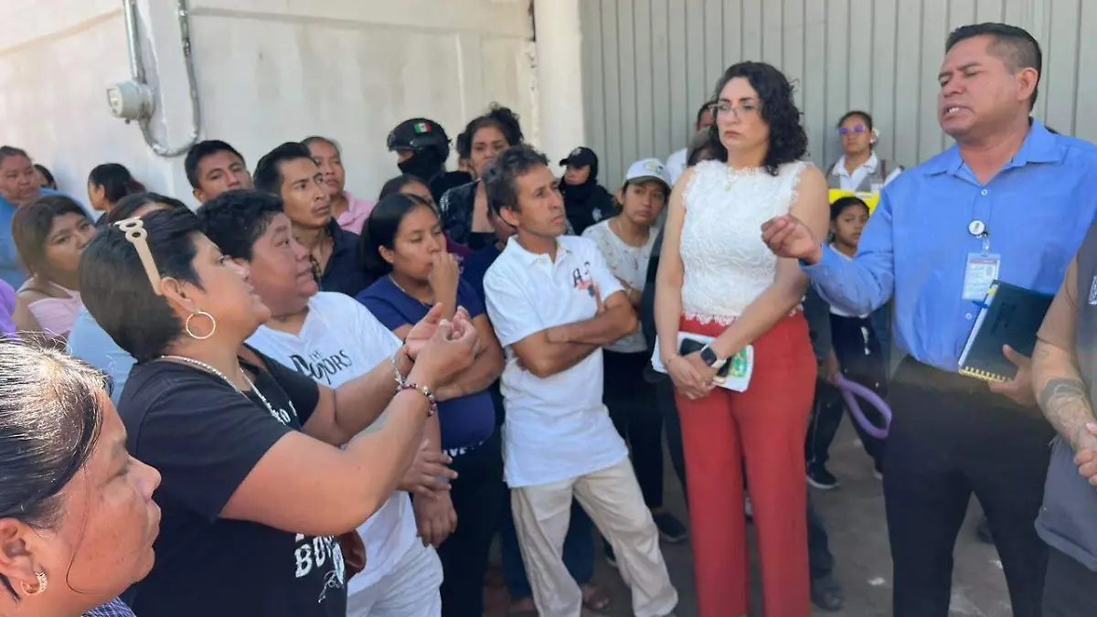 SEP destituye a profesor en Tepeojuma tras denuncias de tocamientos a alumnas