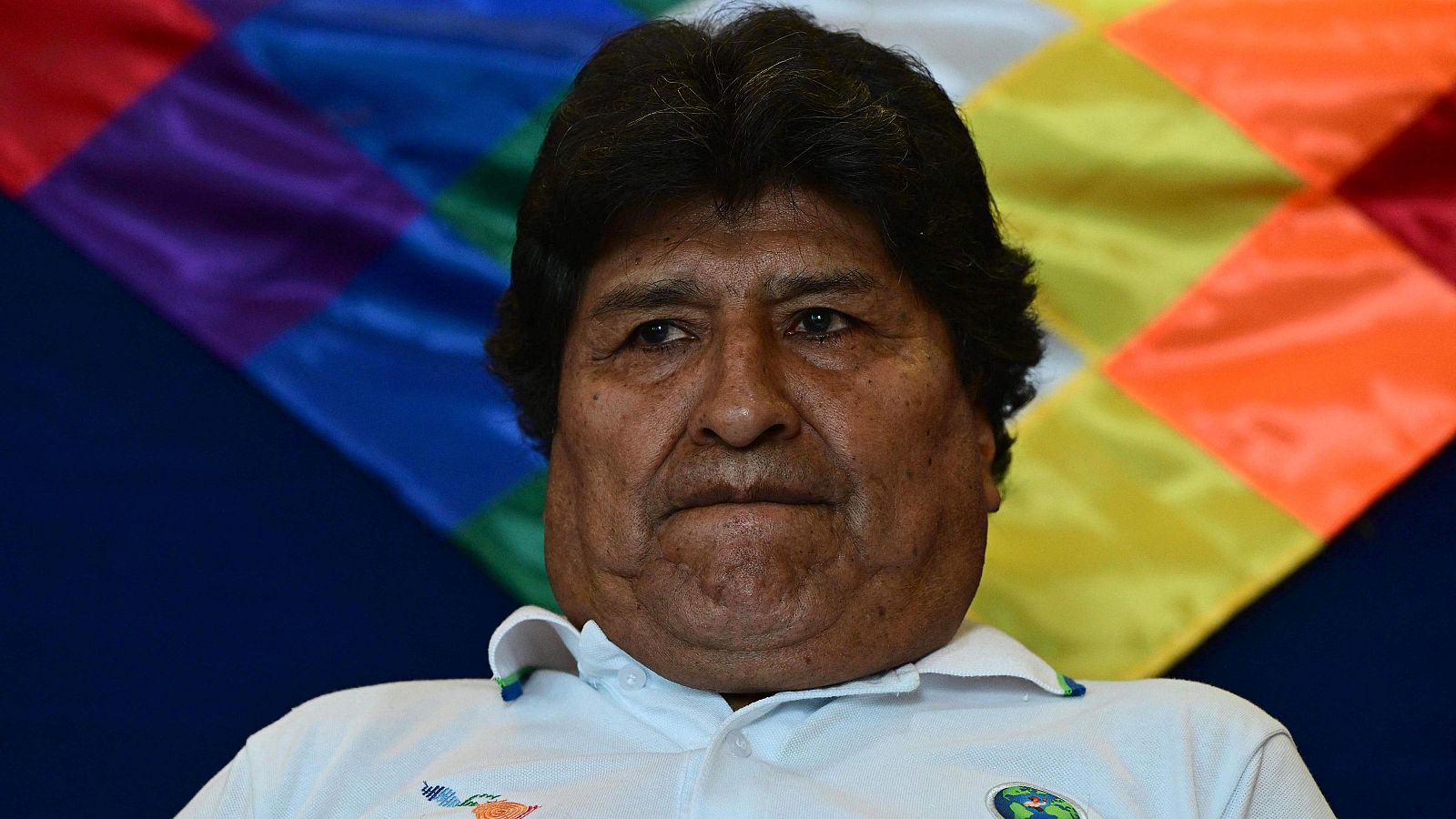 Fiscalía de Bolivia ordena capturar a Evo Morales por terrorismo y alzamiento armado tras bloqueos carreteros