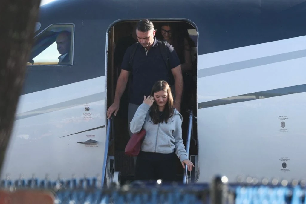 Lula califica de vergonzosa la salida de Flávio Bolsonaro hacia Estados Unidos