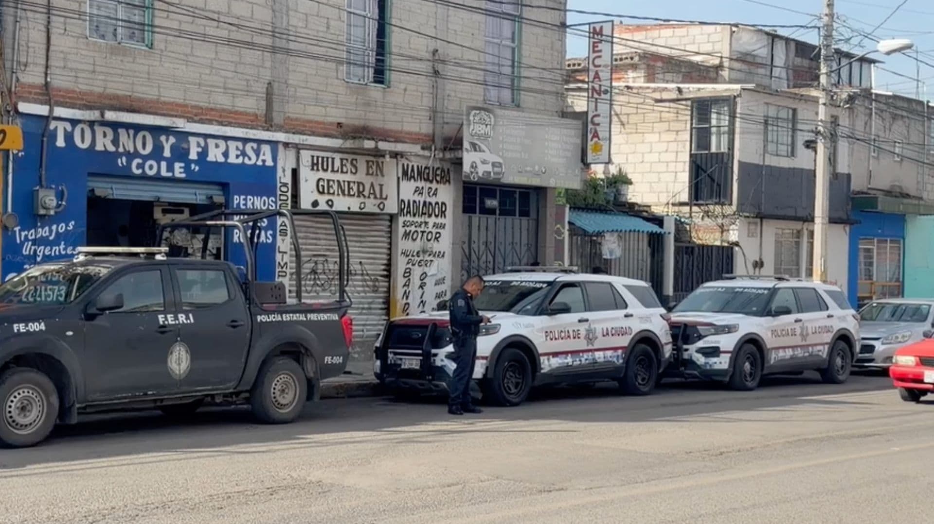 Ataque armado deja dos muertos y un herido en la colonia Popular Coatepec, al sur de Puebla