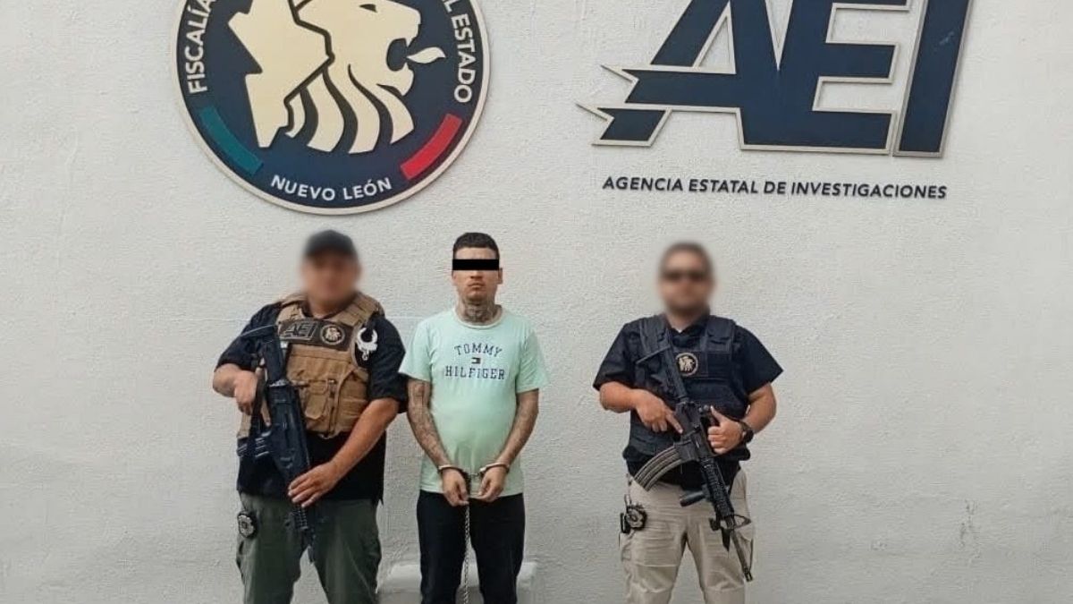 Detienen a hombre acusado de robo violento de cadena de oro y más de 8 mil dólares en Monterrey